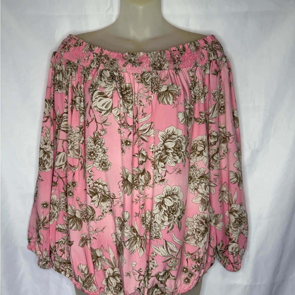 🌸 Tommy Hilfiger Off-Shoulder Floral Blouse – Size XL 🌸
